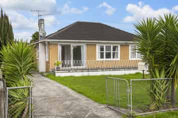 Auckland - Address withheld