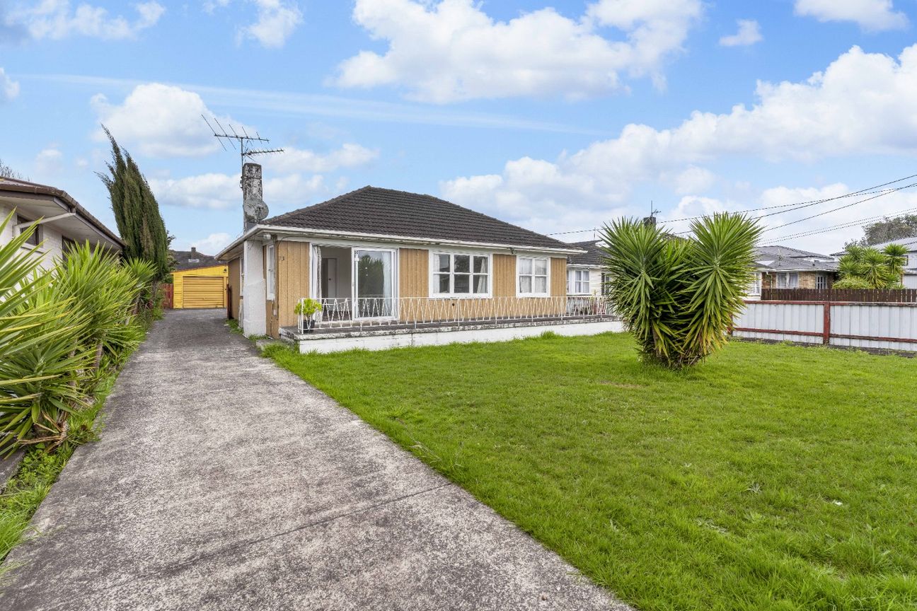 4-Bedroom Home with Spacious Section - Ansicht 4