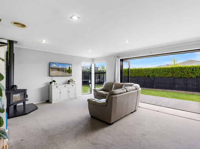 17 Eyrewell Road, Pegasus