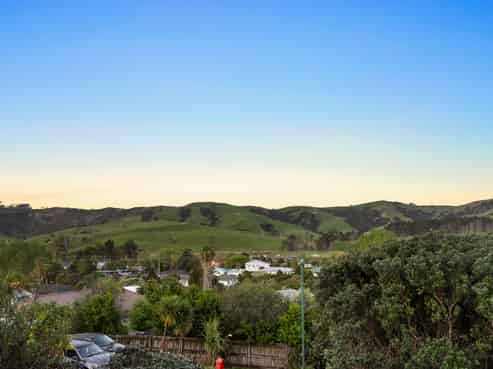 17 Empressa Heights, Helensville