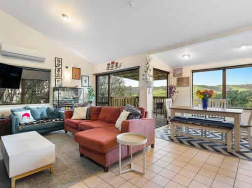 17 Empressa Heights, Helensville