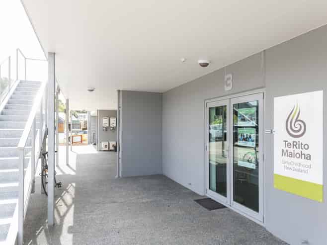 Prime Investment: 4 Apartments / 4 Office Leases