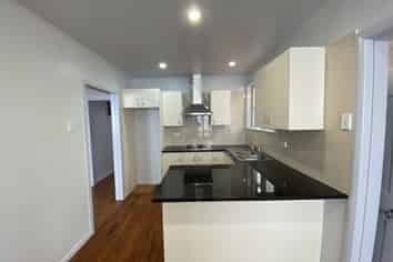 78 Titirangi St, New Lynn