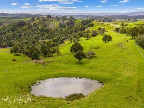232 Arcadia Road, Paparoa