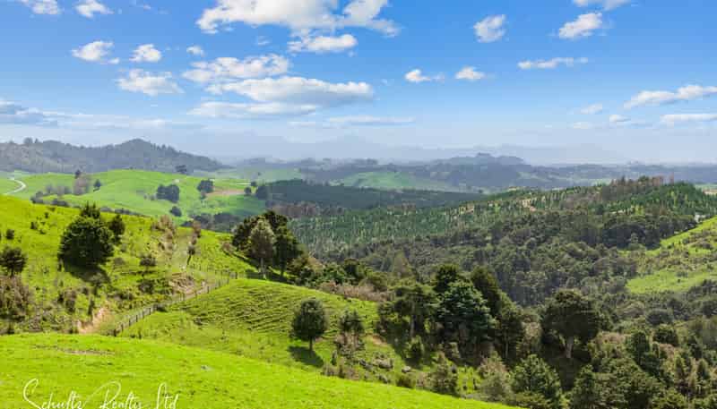 232 Arcadia Road, Paparoa
