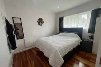 2/91 Lynwood Road, New Lynn