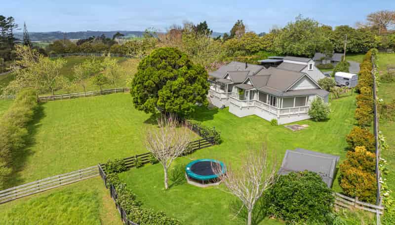 298 Rimmer Road, Helensville