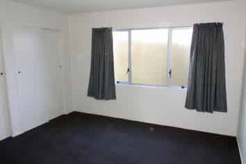 2/124 Firth Street, Hamilton East