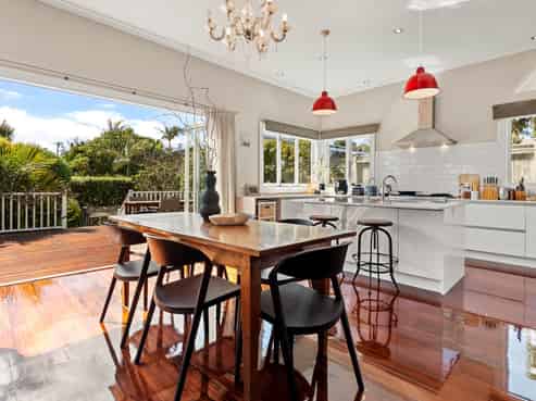 28 Patuone Avenue, Devonport