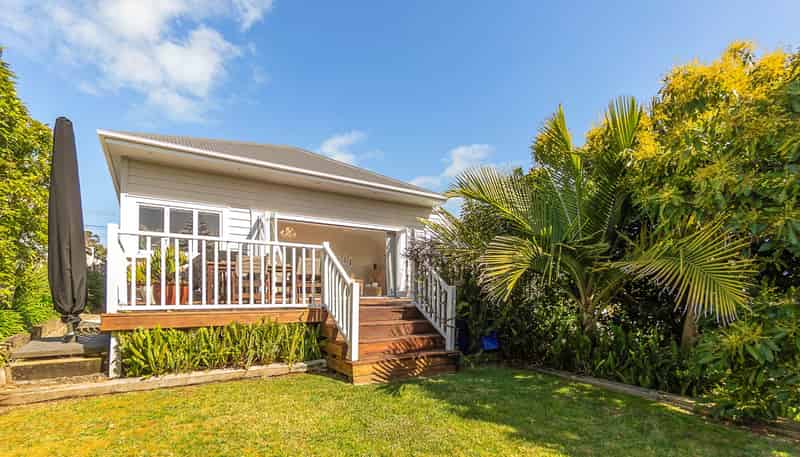 28 Patuone Avenue, Devonport