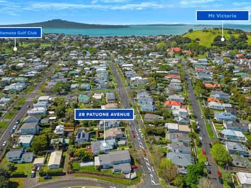 28 Patuone Avenue, Devonport