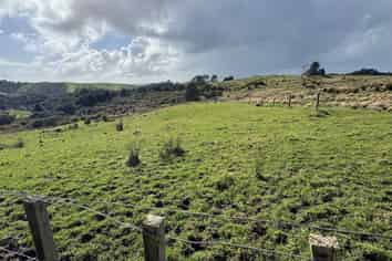 210H Monowai Road, Wainui