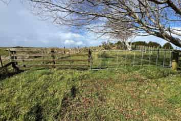 210H Monowai Road, Wainui