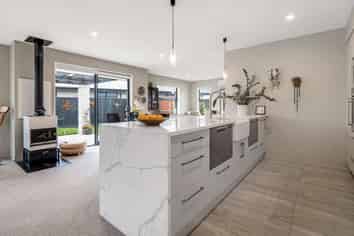 11 Florence Drive, Lincoln