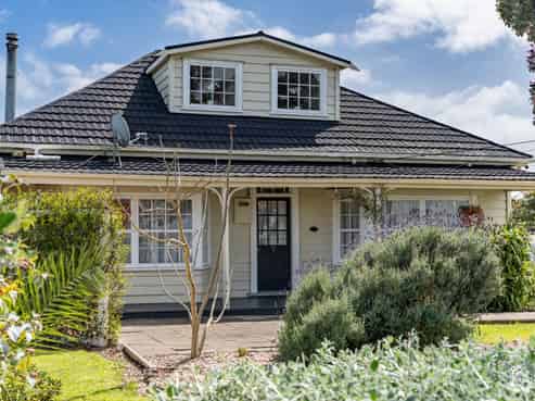 61 River Road, Dargaville