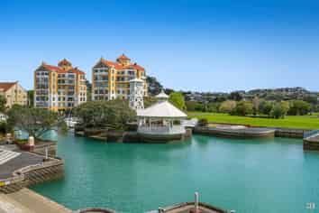 164AE Harbour Village Drive, Gulf Harbour