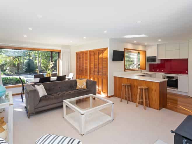 11B Ashgrove Terrace, Somerfield