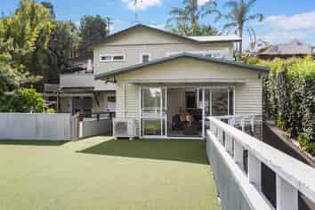 2/36 Comins Crescent, Mission Bay