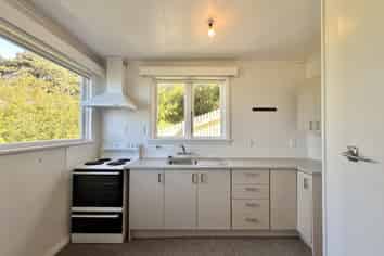 38a Sugarloaf Road, Brooklyn