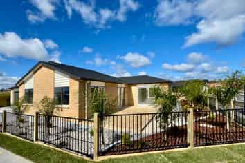 104 Tukutata Crescent, Milldale