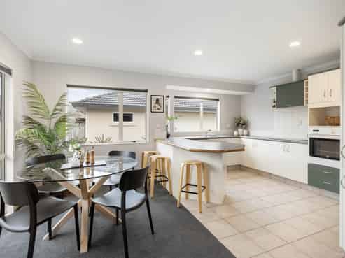 39  Sandhurst Drive, Papamoa