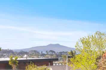 118 Sunset Road, Unsworth Heights