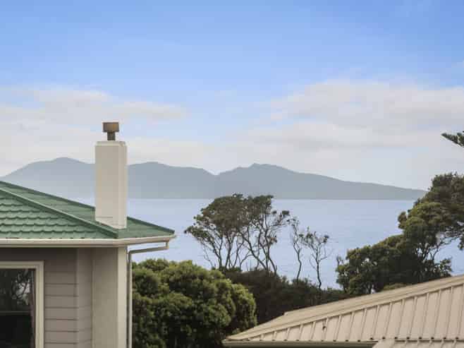 22 Dillon Street, Waihi Beach