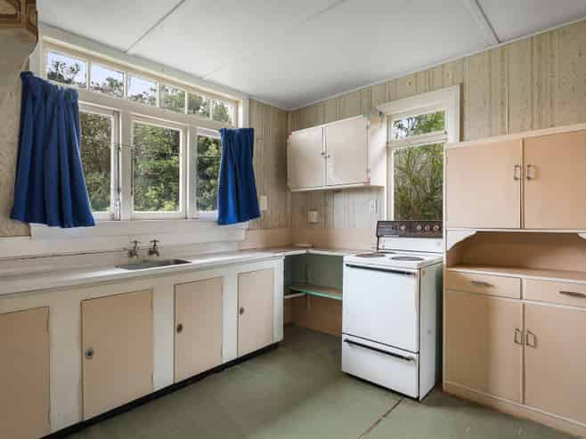 22 Dillon Street, Waihi Beach