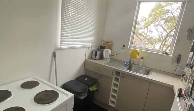 16a Rodrigo Road, Kilbirnie