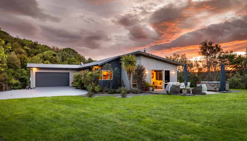 28 Esk View Road, Bay View