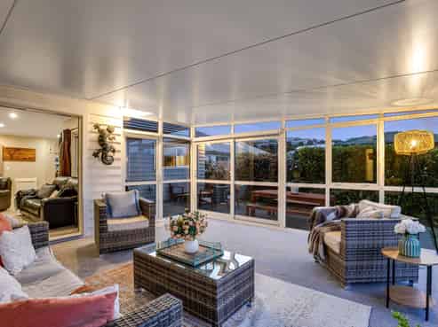 3 Catlins Glen, Aotea