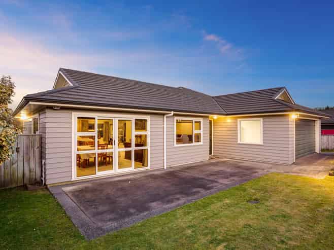 3 Catlins Glen, Aotea