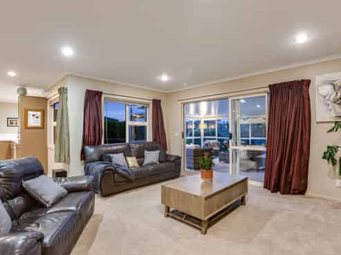 3 Catlins Glen, Aotea