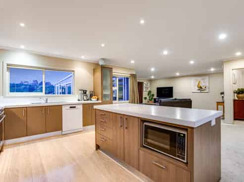 3 Catlins Glen, Aotea