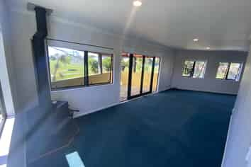 33 Vanguard Road, Kelston