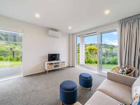 54 Koreke Close, Porirua