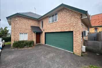 101b Onewa Road, Northcote