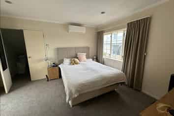 101b Onewa Road, Northcote