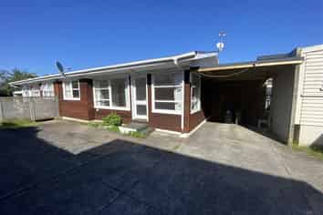 2/411 Mount Albert Road, Mount Roskill