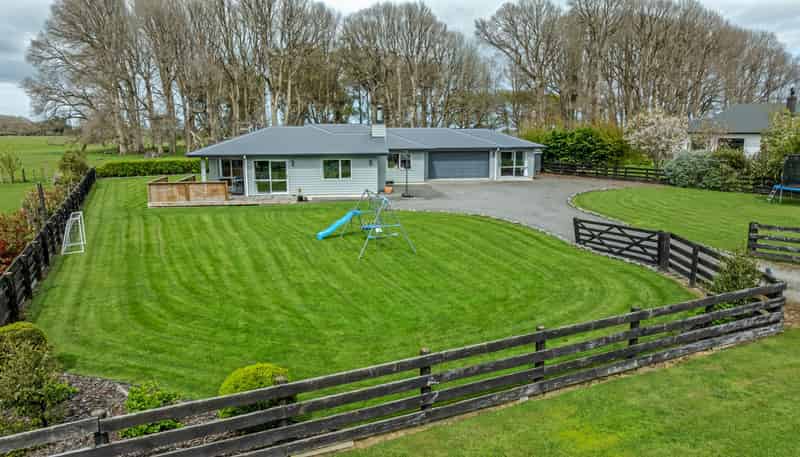 147 Hendersons Line, Marton