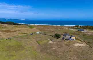 668B Sandhills Road, Ahipara