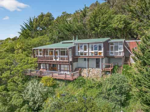 393 Marine Drive, Charteris Bay