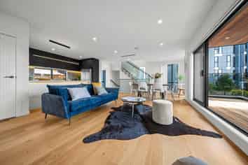 5B Lomond Street, Takapuna