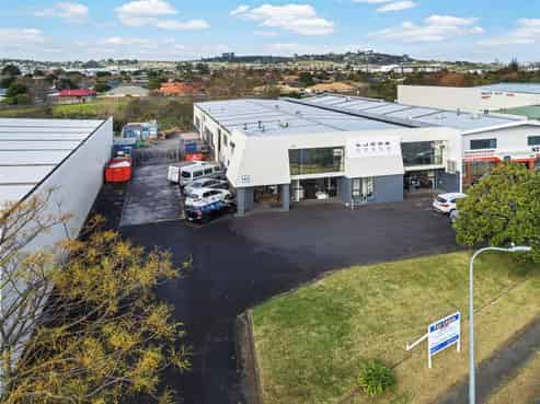 CBRE | Prime Spot on Greenmount Drive