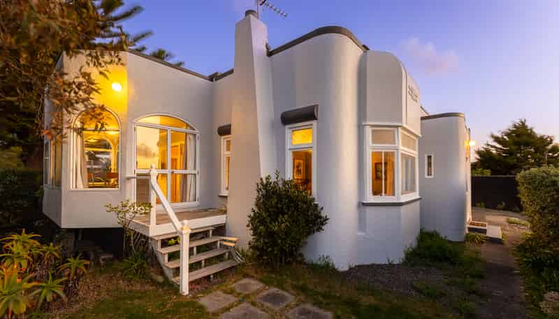 48 Manly Street, Paraparaumu Beach