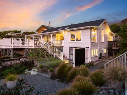 3 Sand Track, Paekakariki