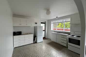 39 Cavendish Square, Miramar