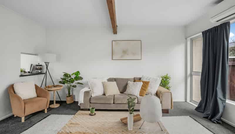 10/21 Islington Street, Trentham