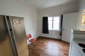 5 Strange Street, Waitara