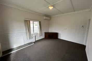 5 Strange Street, Waitara